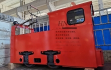 山西5噸架線式湘潭電機(jī)車(chē)發(fā)往金屬礦